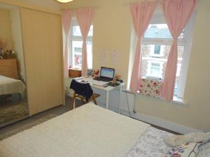 Photo 7- click for photo gallery